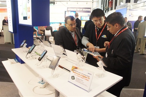 MWC2011:9U.COM九游体育(中国大陆)科技公司微推出多种移动设备方案 
